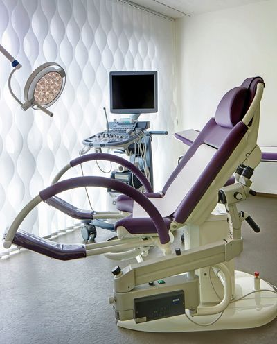 Lamellgardiner, SG 2910, Multi Visio, Room shot "Health Centre Rigi AG", Küssnacht, Switzerland, Vertical Waves