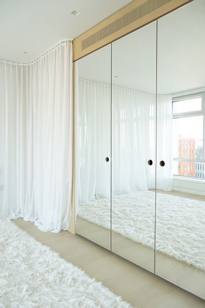 Gardinsystem, SG 6465, Someo, Centre Point Residence, London, United Kingdom