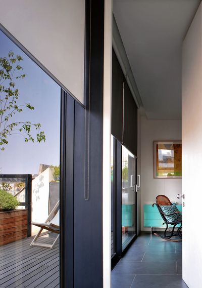 Rullgardiner, SG 4910, Multiscreen 1-10%, Room shot "Bateman's Row Penthouse Apartment", London, United Kingdom