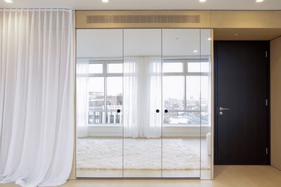 Gardinsystem, SG 6465, Someo, Centre Point Residence, London, United Kingdom