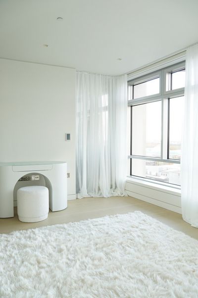 Gardinsystem, SG 6465, Someo, Centre Point Residence, London, United Kingdom