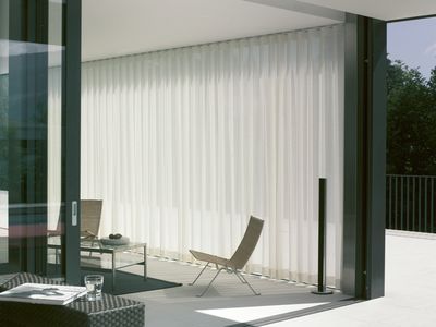 Curtain Systems, Someo, Room shot