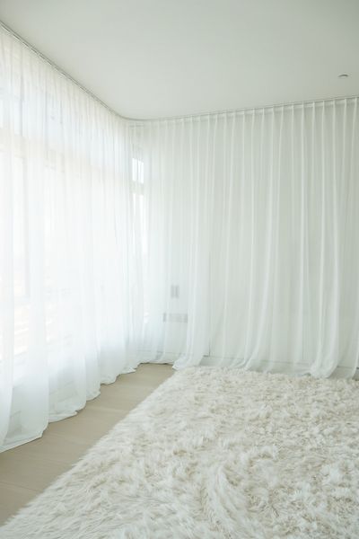 Gardinsystem, SG 6465, Someo, Centre Point Residence, London, United Kingdom
