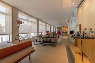 Rullgardiner, SG 4960, Multiscreen 1-10%, Centre Point, London, United Kingdom, Recess