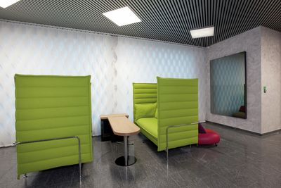 Vertical Blind Systems, SG 2910, Multi Visio, Raiffeisen, Schötz, Switzerland, Vertical Waves