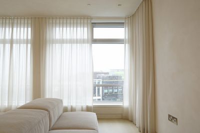Gardinsystem, SG 6465, Polyflax, Centre Point Residence, London, United Kingdom