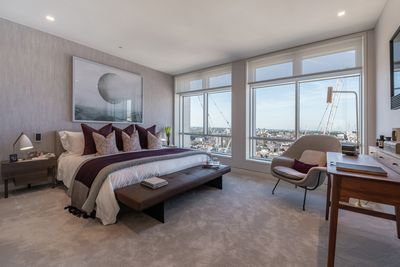 Roller Blind Systems, SG 4960, Multiscreen 1-10%, Centre Point, London, United Kingdom, Recess